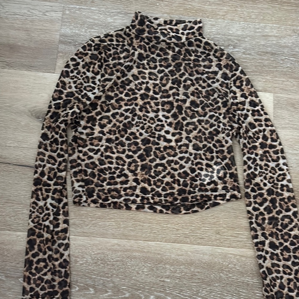 Amazing Lace Leopard Print meshTurtleneck Long Sleeve Top size L (8/9)